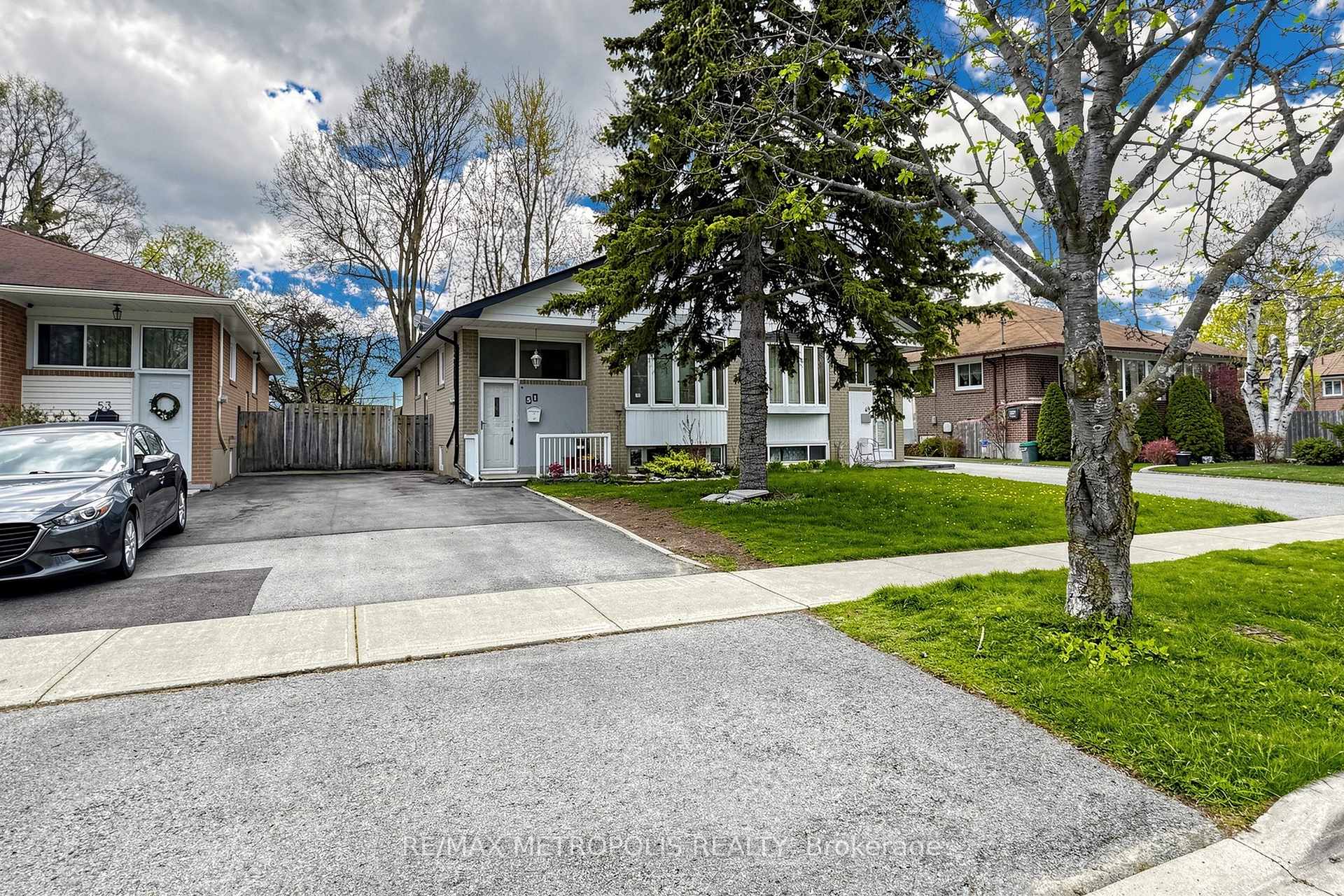 51 Greyabbey Trail, Toronto, ON M1E 1V8, Toronto E08, ON — photo 1 of 51