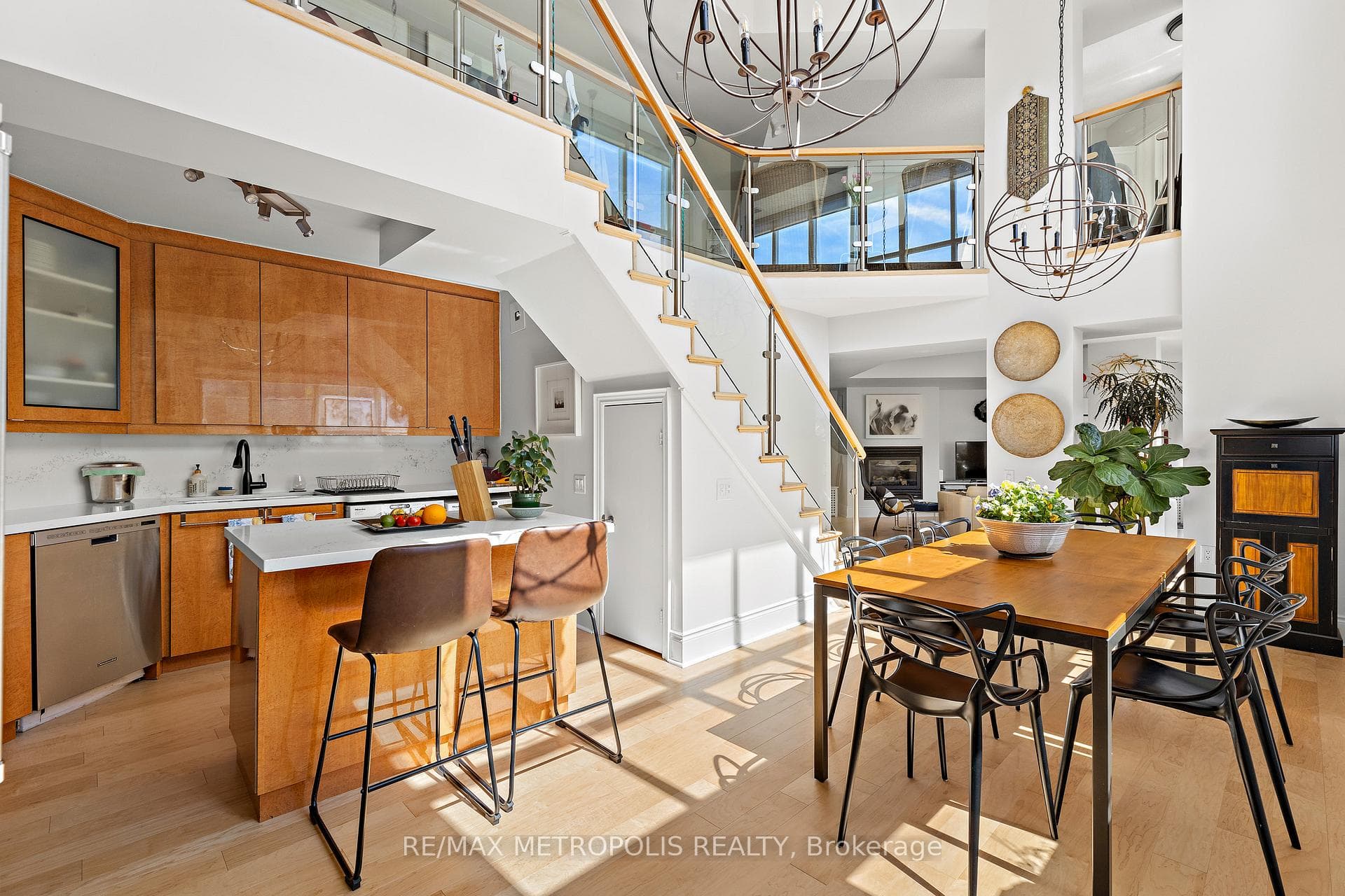 437 Roncesvalles Avenue 438, Toronto W01, ON M6R 3B9, Toronto W01, ON — photo 16 of 49