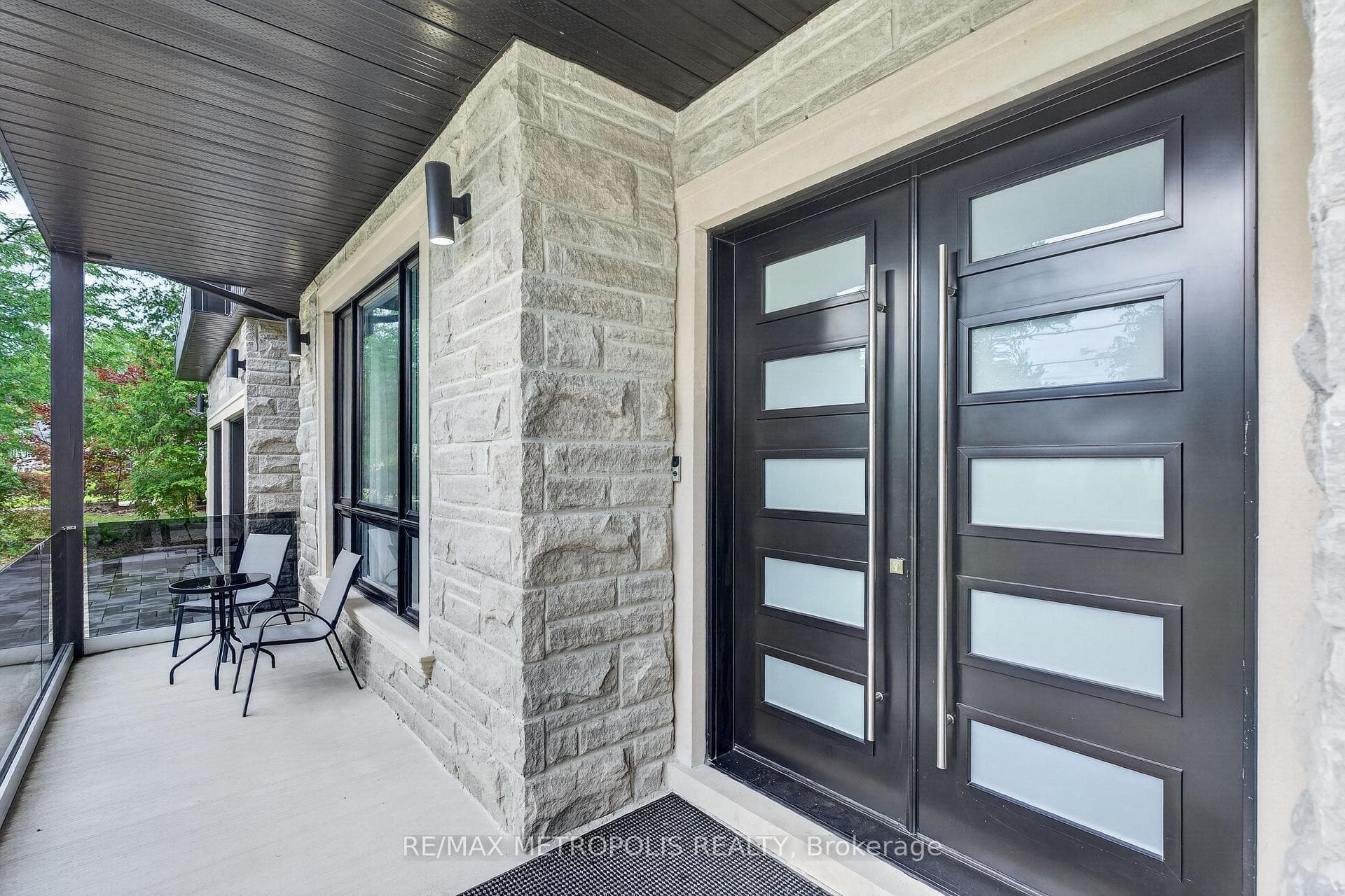 39 Benleigh Drive, Toronto, ON M1H 1J4, Toronto E09, ON — photo 17 of 84