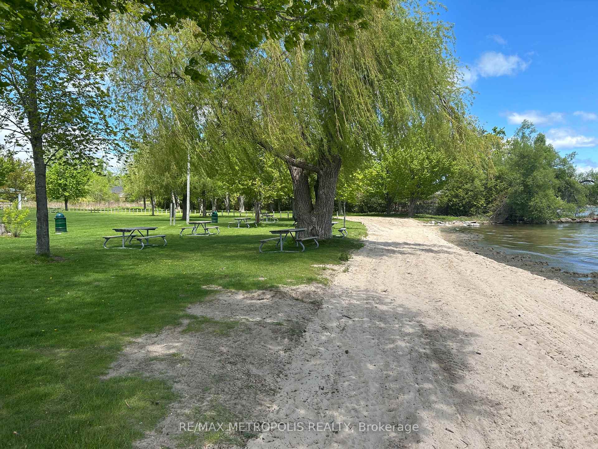 593 Lakeshore Road E, Oro-Medonte, ON L5G 1J4, Oro-Medonte, ON — photo 15 of 20