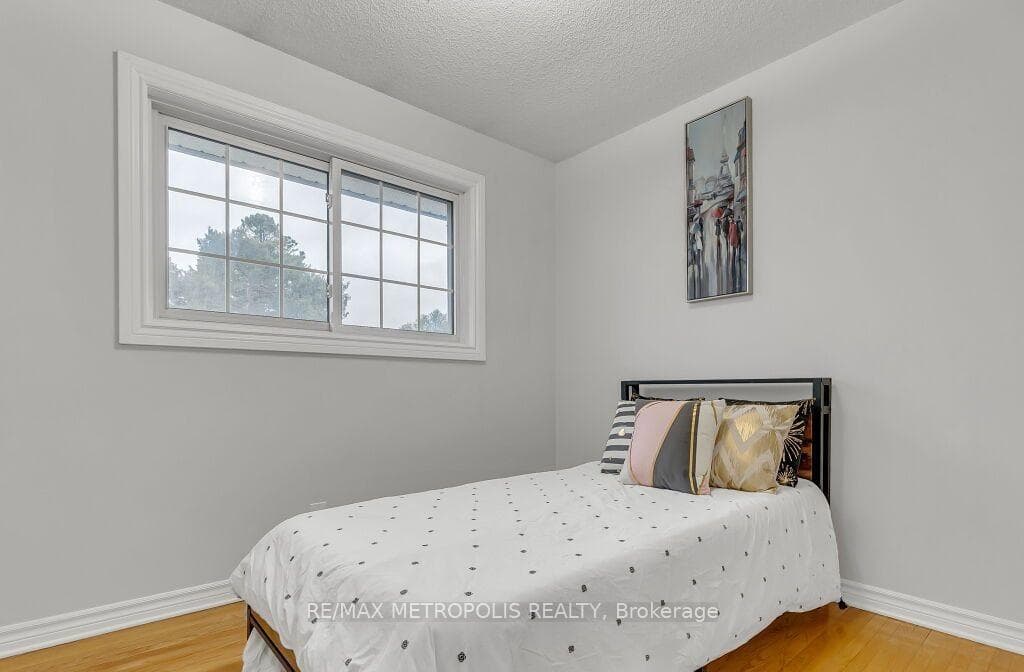 100 Warren Road, Kitchener, ON N2M 4T4, Kitchener, ON — photo 25 of 37