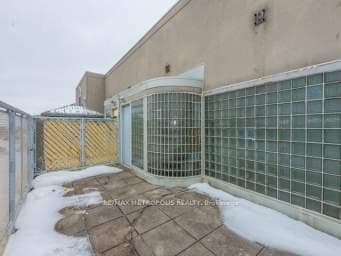 39 Kimbercroft Court PH810, Toronto E07, ON M1S 5B5, Toronto E07, ON — photo 15 of 21