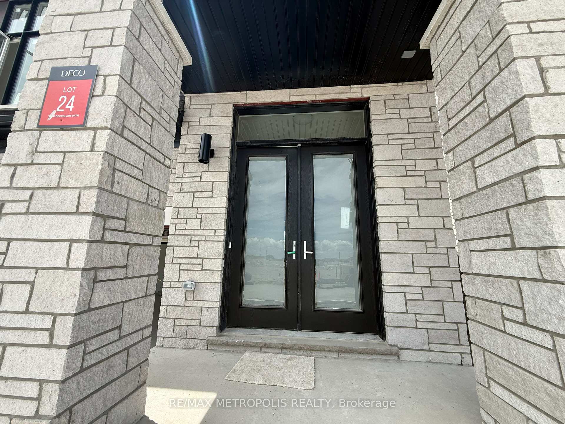 3484 Deepglade Path, Pickering, ON L1X 0V5, Pickering, ON — photo 3 of 8