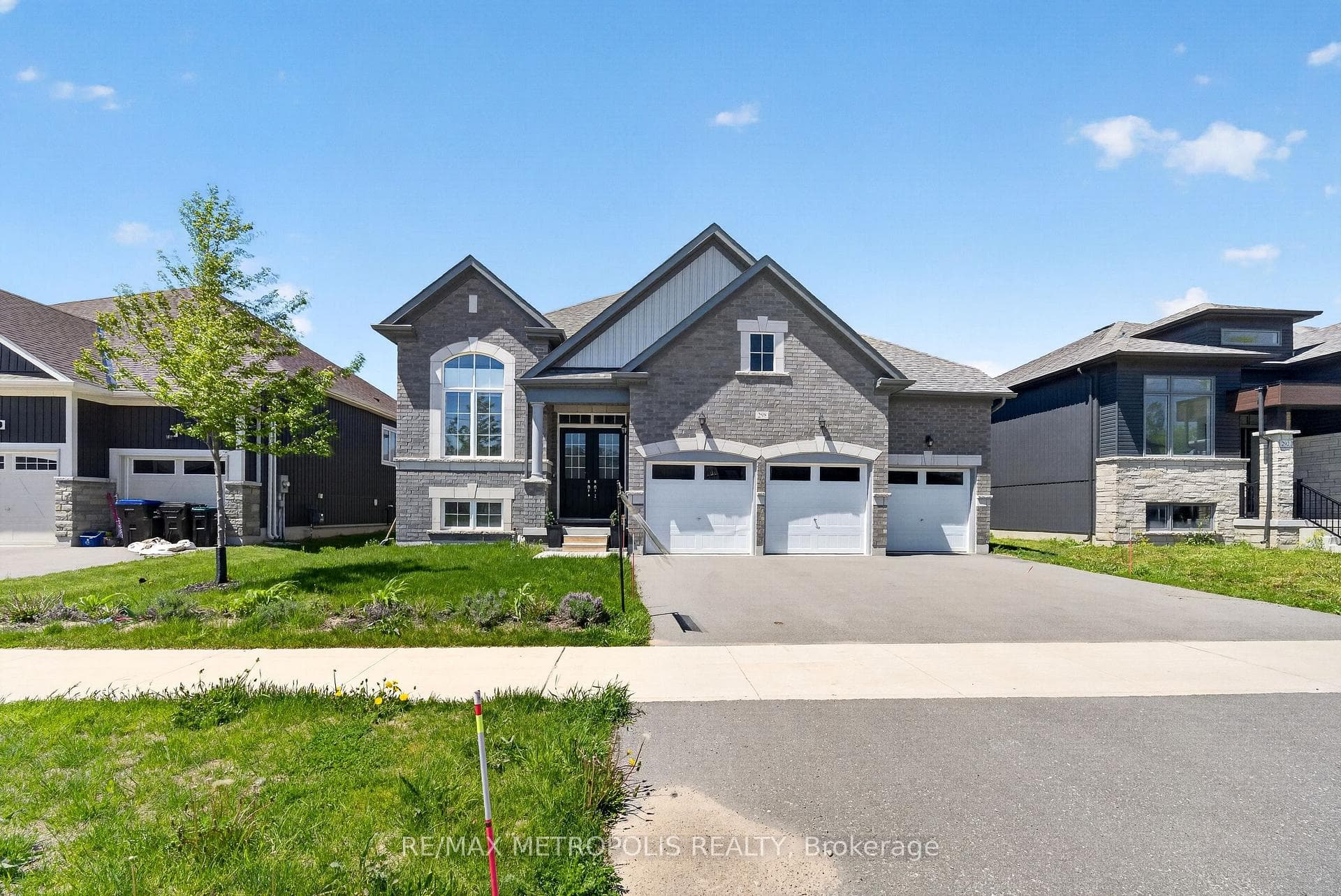 298 Ramblewood Drive, Wasaga Beach, ON L9Z 2B2, Wasaga Beach, ON — photo 3 of 50
