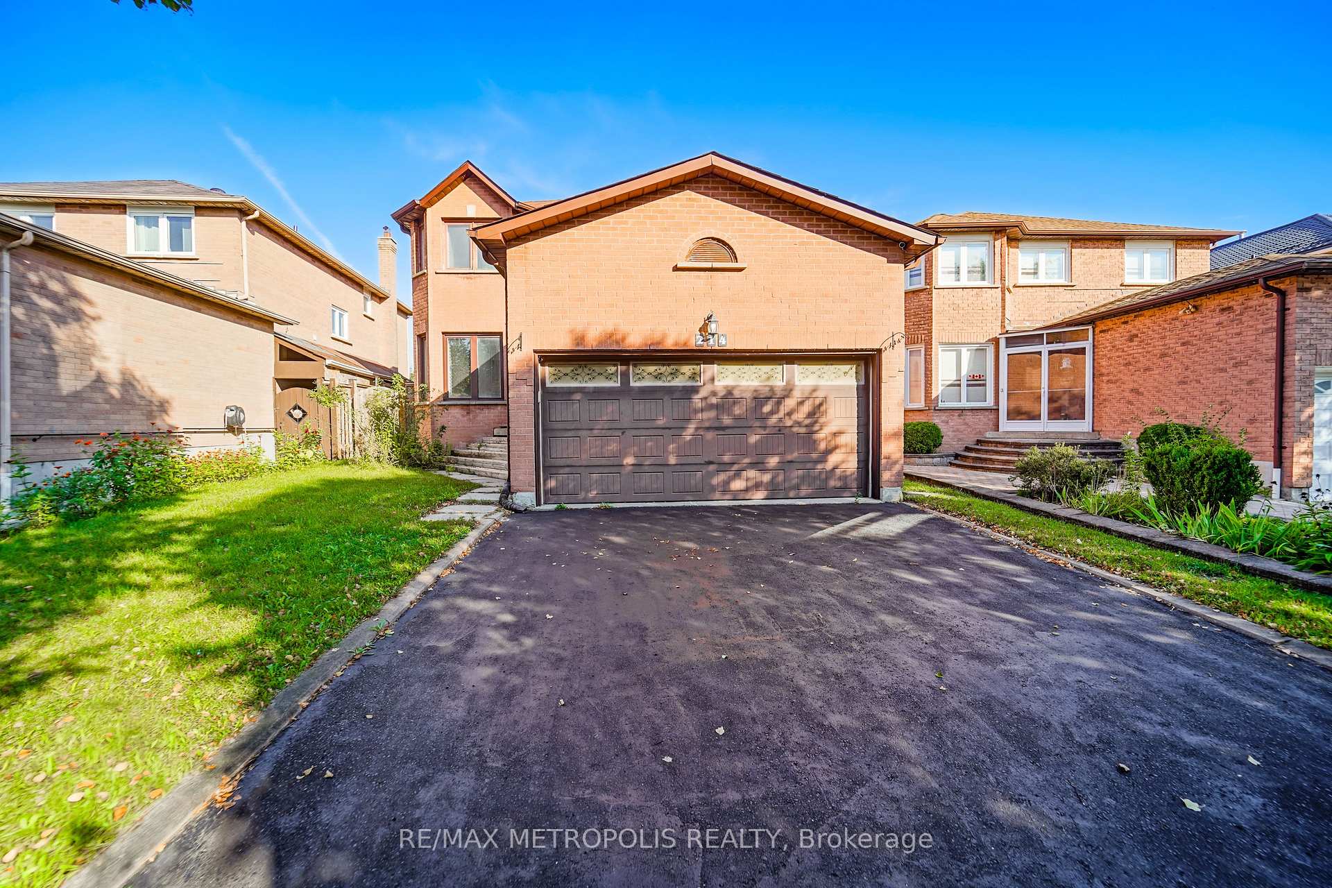 214 Elson Street, Markham, ON L3S 3B9, Markham, ON — photo 4 of 41
