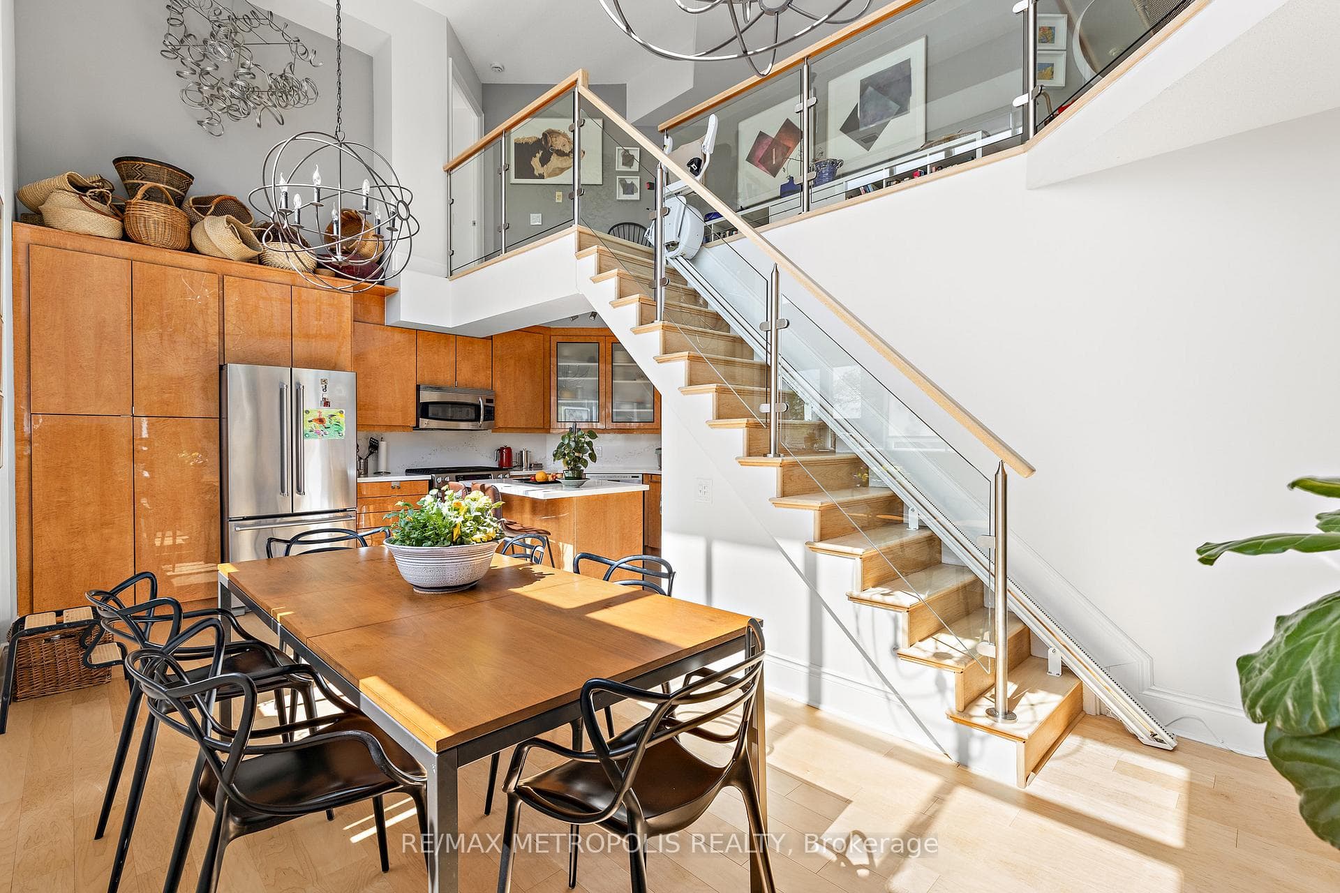 437 Roncesvalles Avenue 438, Toronto W01, ON M6R 3B9, Toronto W01, ON — photo 17 of 49
