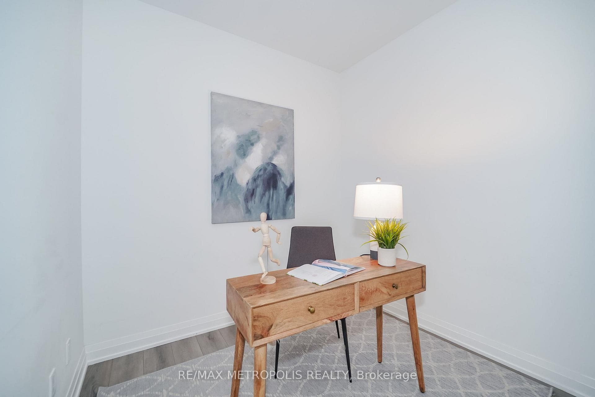 286 Main Street 421, Toronto, ON M4C 0B3, Toronto E02, ON — photo 15 of 40