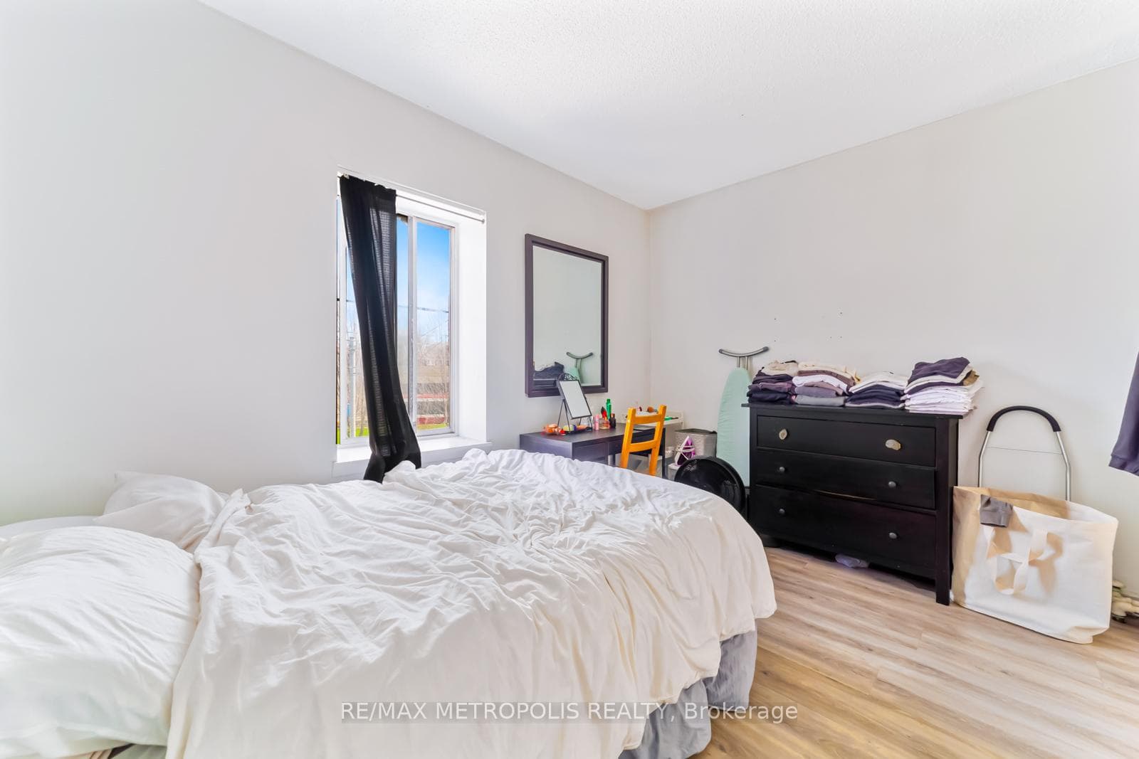 854 BATHURST Street, Toronto, ON M5R 3G3, Toronto C02, ON — photo 49 of 49