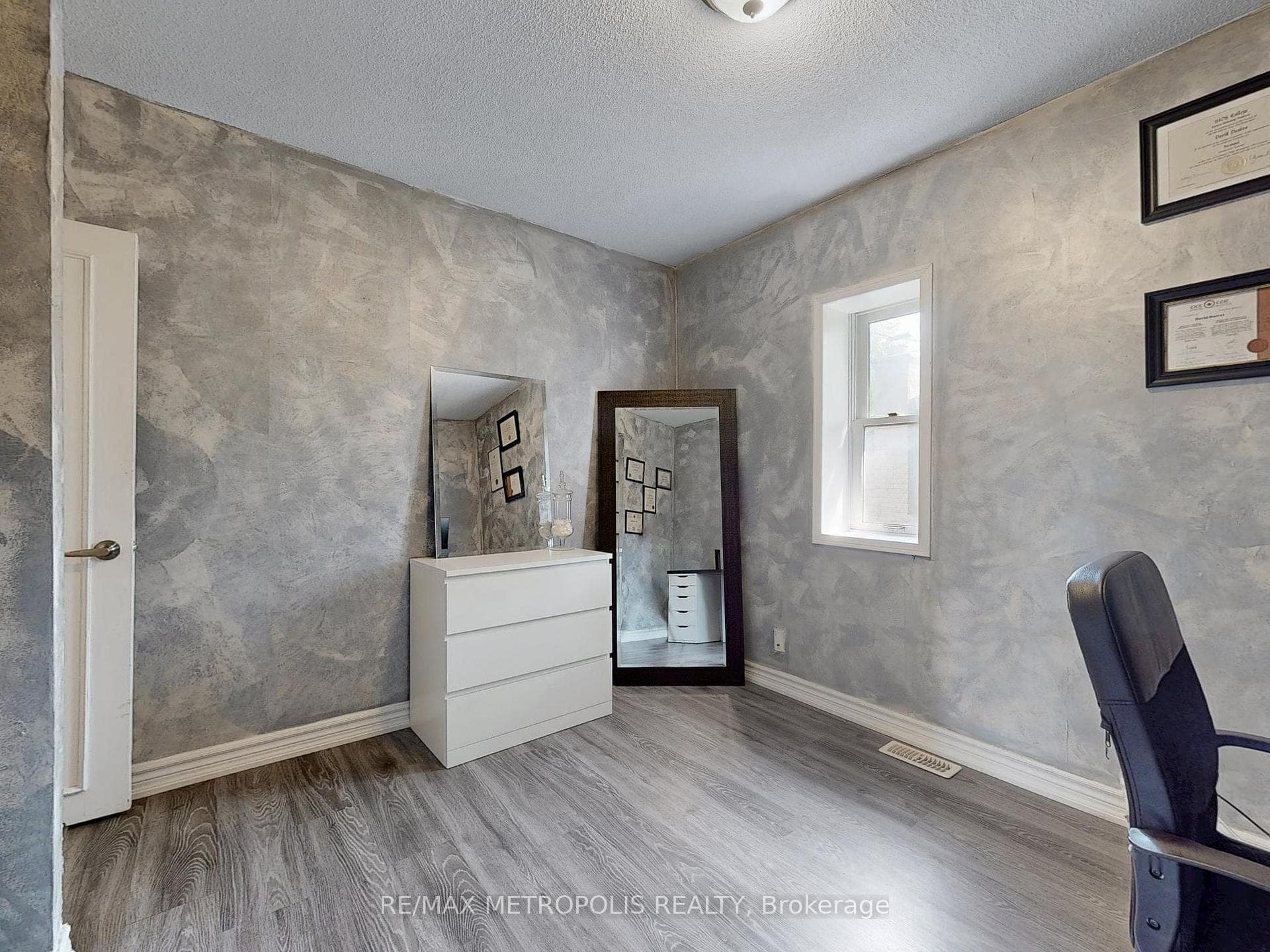 1000 Elgin Street, Newmarket, ON L3Y 3C1, Newmarket, ON — photo 25 of 51