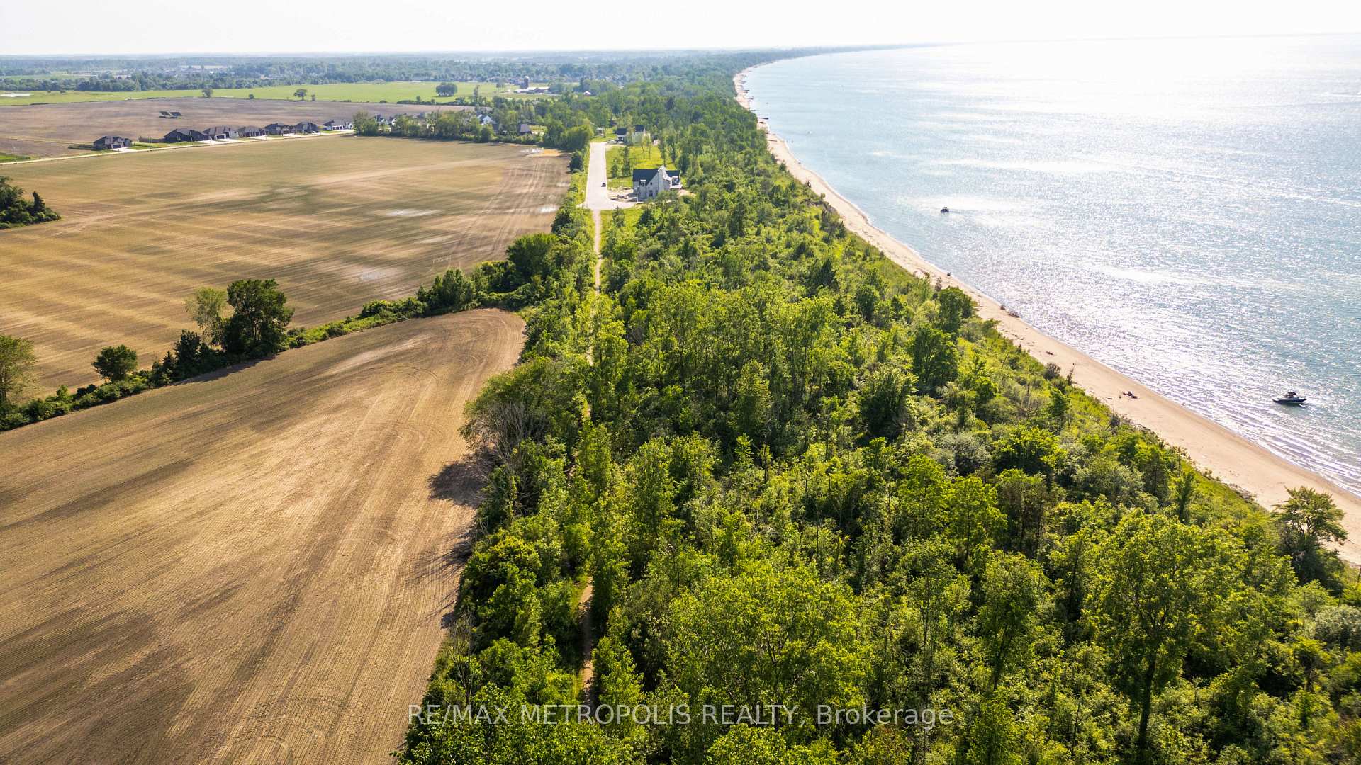 7053 Blue Coast Heights, Plympton-Wyoming, ON N0N 1E0, Plympton-Wyoming, ON — photo 44 of 50