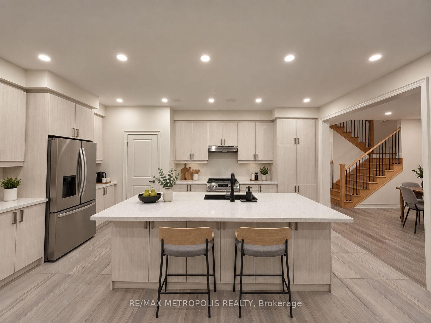 10 Wraggs Road, Bradford West Gwillimbury, ON L3Z 4N1, Bradford West Gwillimbury, ON — photo 17 of 80