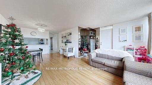 10 Martha Eaton Way 713, Toronto W04, ON M6M 5B3, Toronto W04, ON — photo 38 of 50