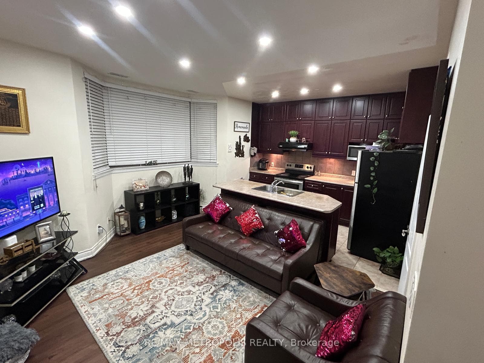 2352 Middlefield Road 205, Markham, ON L3S 4T6, Markham, ON — photo 4 of 19
