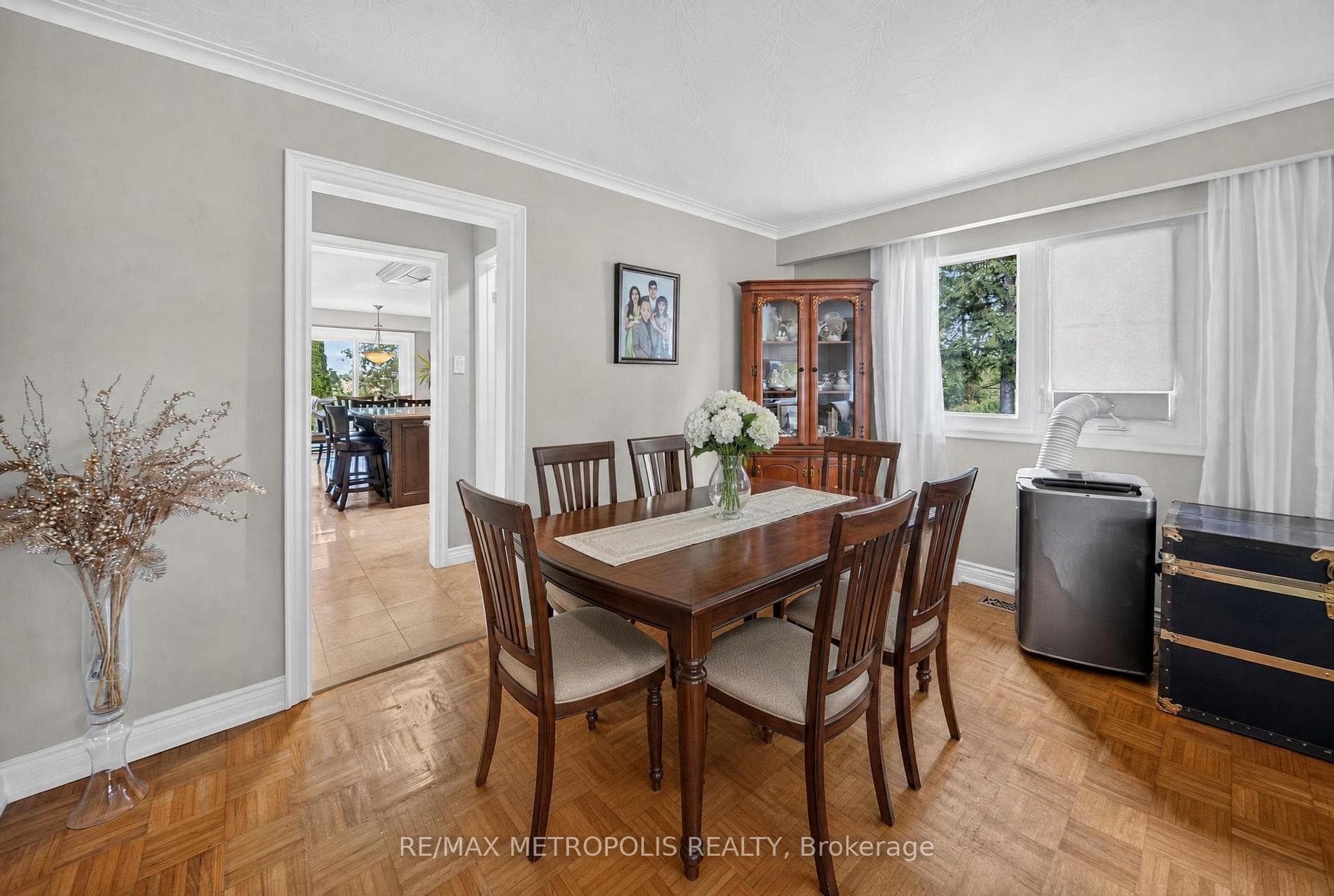 6370 Hillsdale Drive, Whitchurch-Stouffville, ON L4A 3B8, Whitchurch-Stouffville, ON — photo 13 of 38