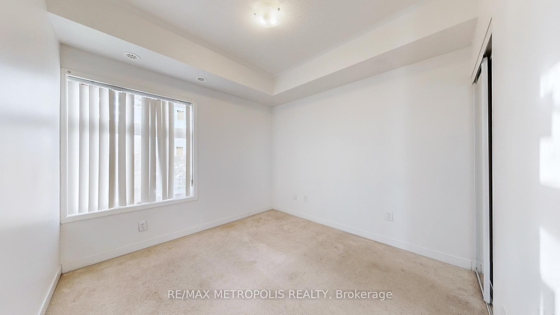 20 Orchid Place Drive 310, Toronto, ON M1B 0E1, Toronto E11, ON — photo 13 of 31