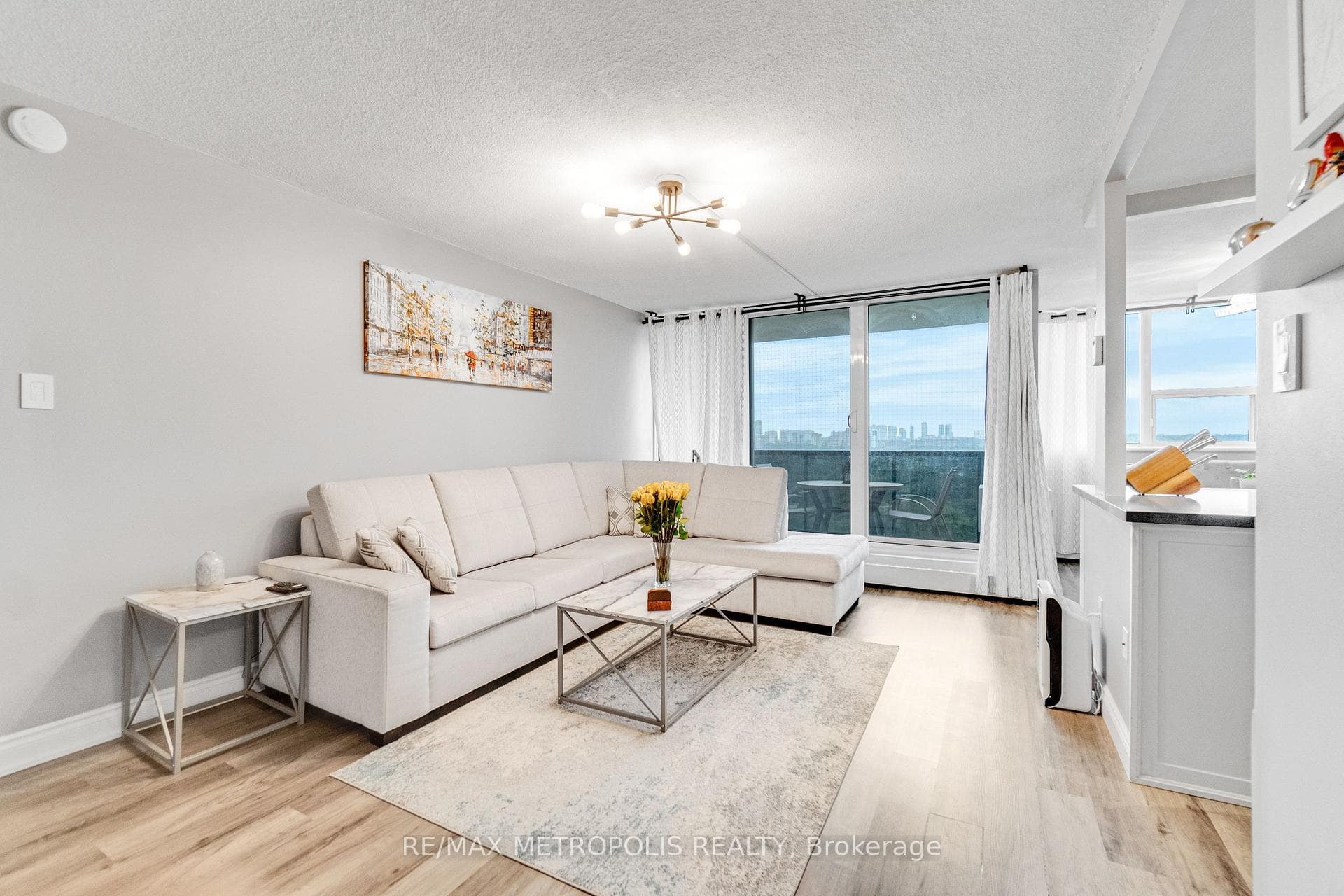 530 Lolita Gardens 1903, Mississauga, ON L5A 3T2, Mississauga, ON — photo 13 of 37