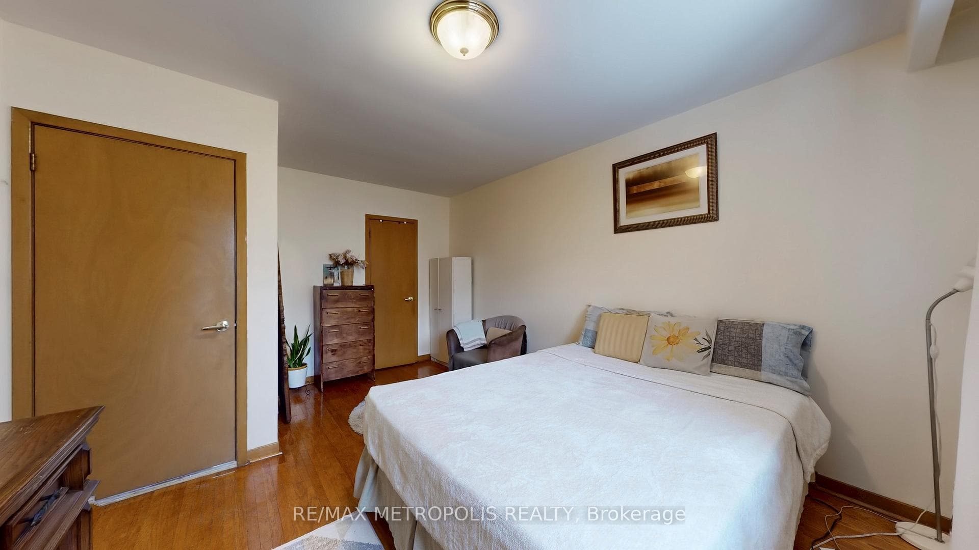 68 Paulvale Crescent, Toronto W05, ON M3J 1K5, Toronto W05, ON — photo 19 of 49