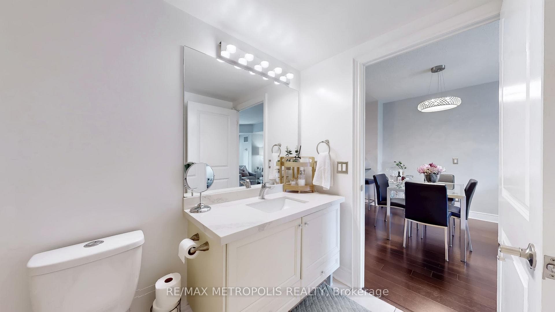701 Sheppard Avenue W 228, Toronto, ON M3H 0B2, Toronto C06, ON — photo 24 of 45