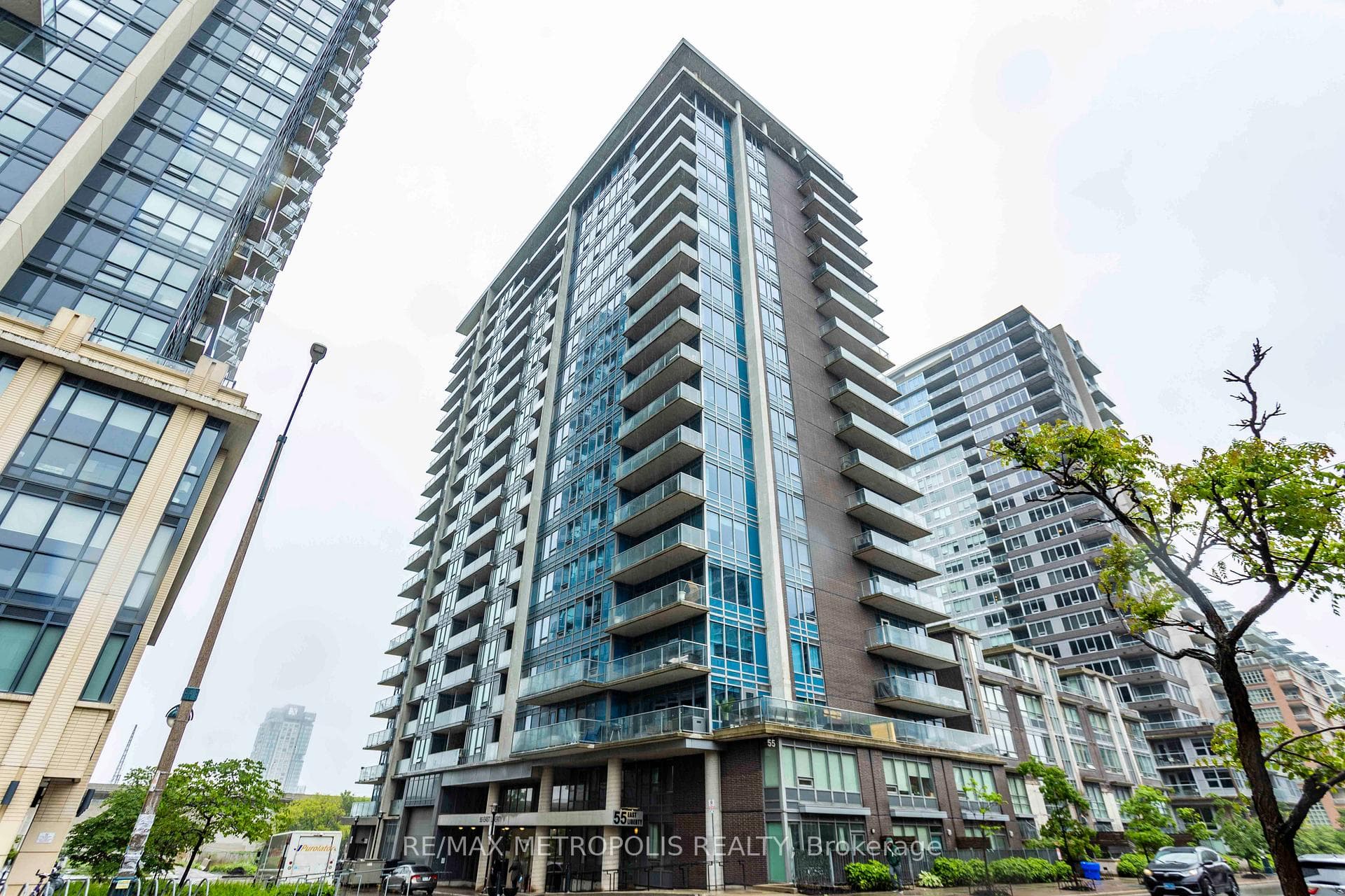 55 East Liberty Street 507, Toronto, ON M6K 3P9, Toronto C01, ON — photo 1 of 16