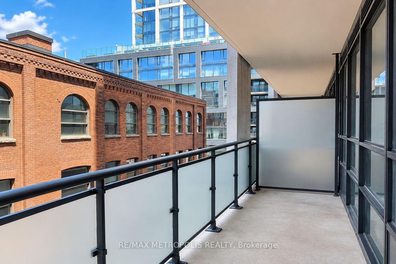 460 Adelaide Street E 520, Toronto, ON M5A 0E7, Toronto C08, ON — photo 32 of 46