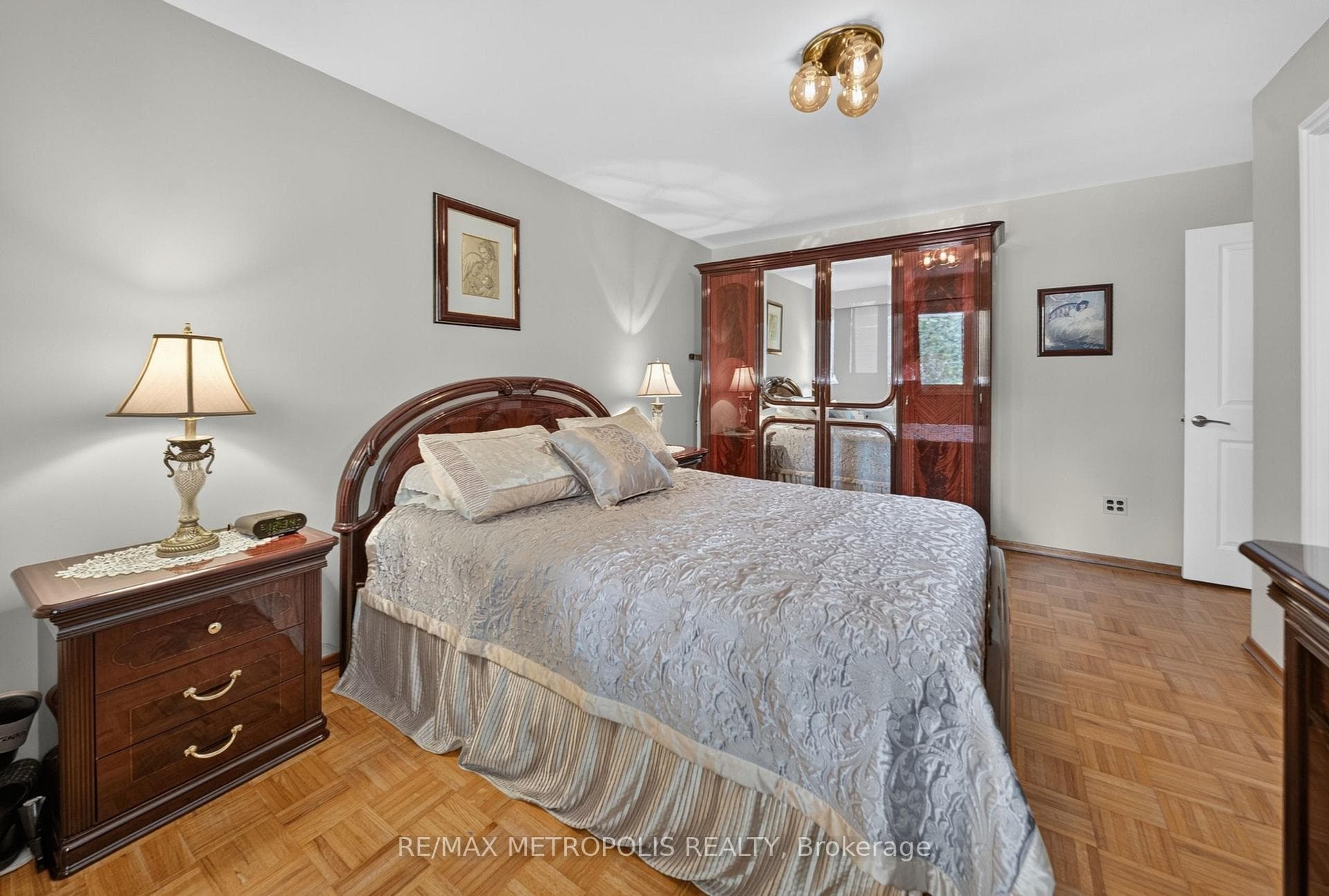 6370 Hillsdale Drive, Whitchurch-Stouffville, ON L4A 3B8, Whitchurch-Stouffville, ON — photo 20 of 38