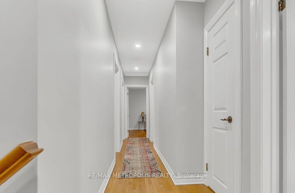 100 Warren Road, Kitchener, ON N2M 4T4, Kitchener, ON — photo 17 of 37