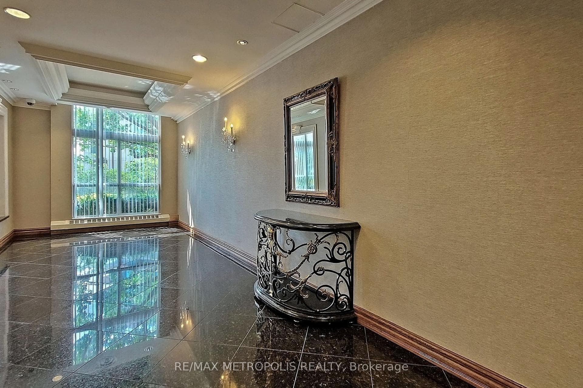 23 Lorraine Drive 1906, Toronto, ON M2N 6Z6, Toronto C07, ON — photo 10 of 45