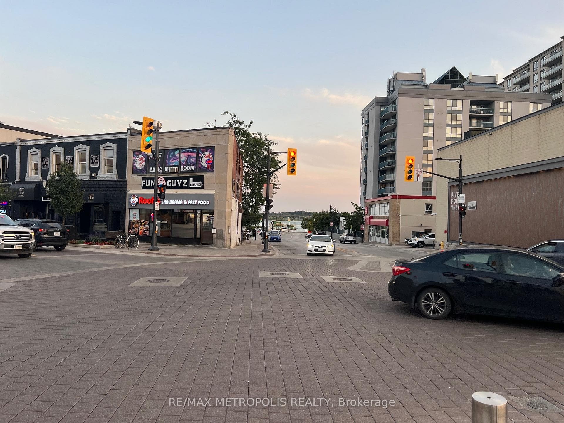 1 Dunlop Street E, Barrie, ON L4M 1A2, Barrie, ON — photo 4 of 18
