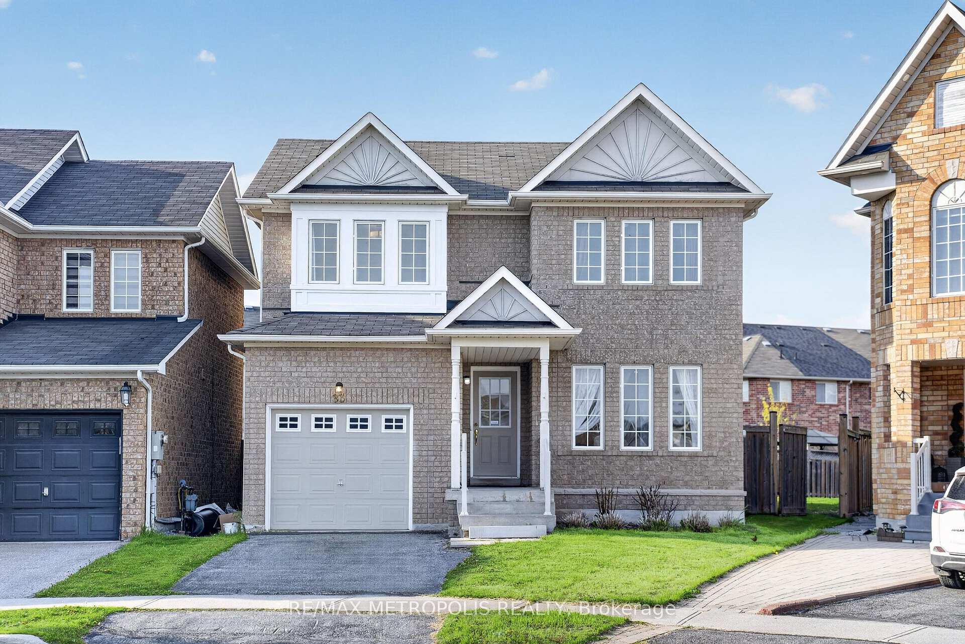 83 Greenhalf Drive, Ajax, ON L1S 7R6, Ajax, ON — photo 1 of 50