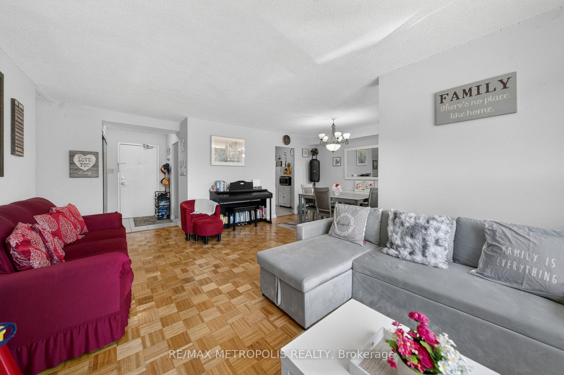 2825 Islington Avenue 104, Toronto W05, ON M9L 2K1, Toronto W05, ON — photo 19 of 40