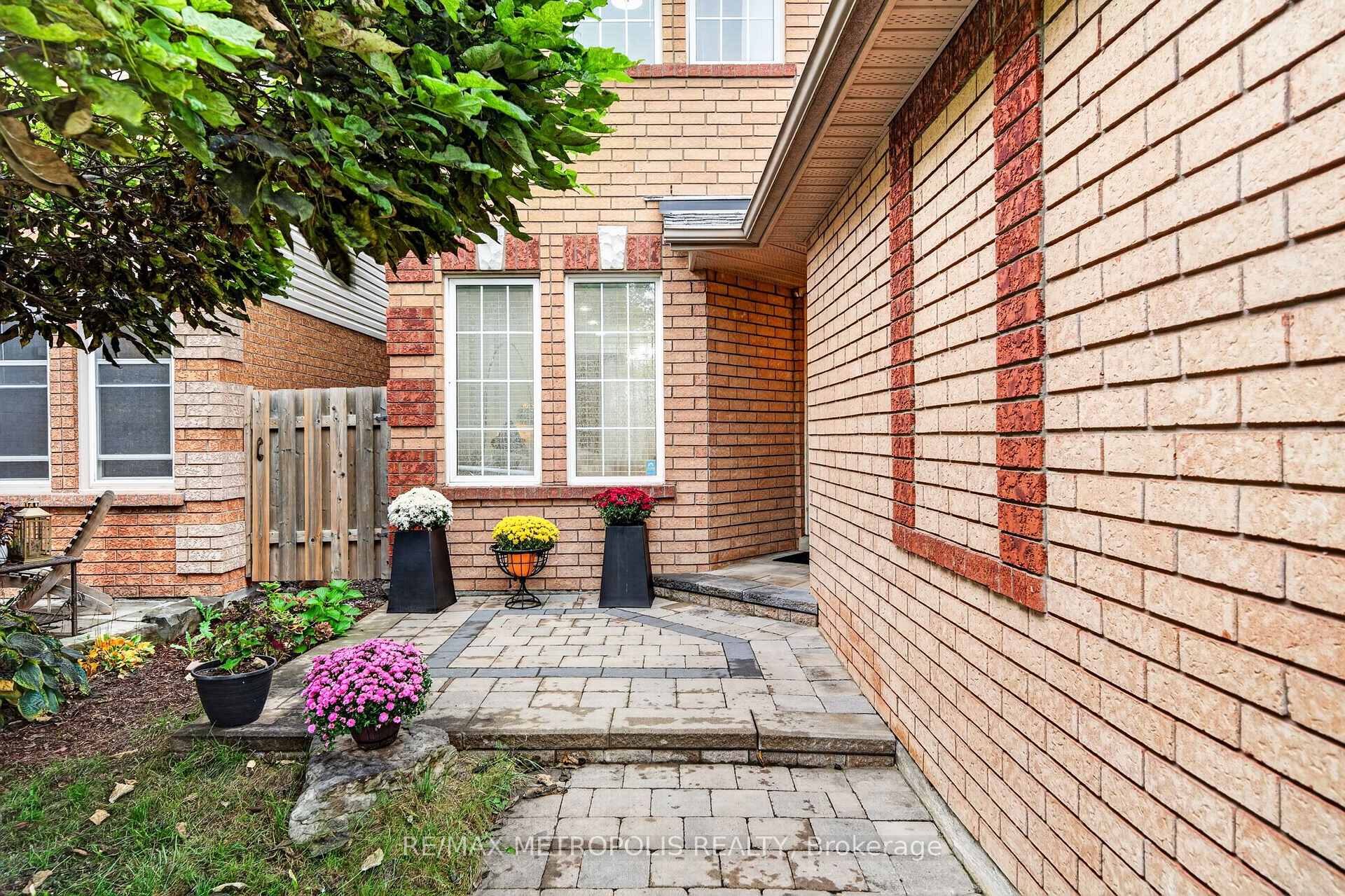 95 John Walter Crescent, Clarington, ON L1E 2W8, Clarington, ON — photo 4 of 40