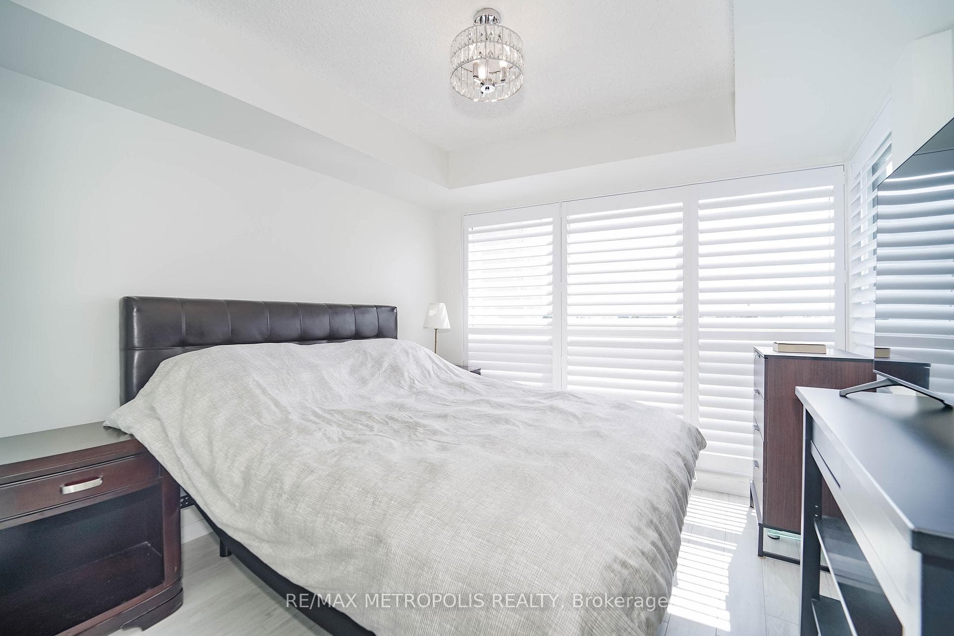 800 Lawrence Avenue W 415, Toronto, ON M6A 0B1, Toronto W04, ON — photo 27 of 72
