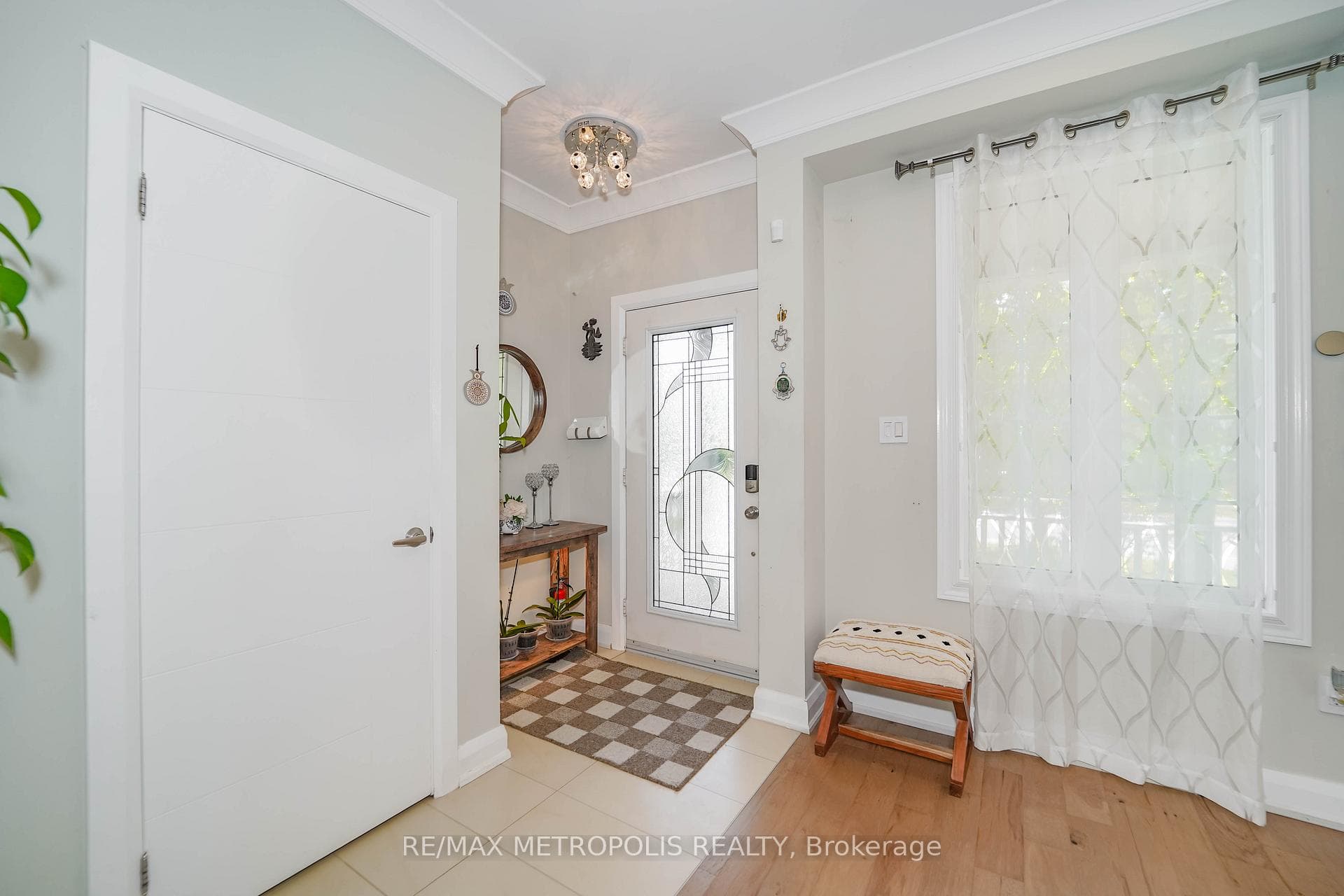 114 Selwyn Road, Richmond Hill, ON L4E 5E3, Richmond Hill, ON — photo 15 of 50