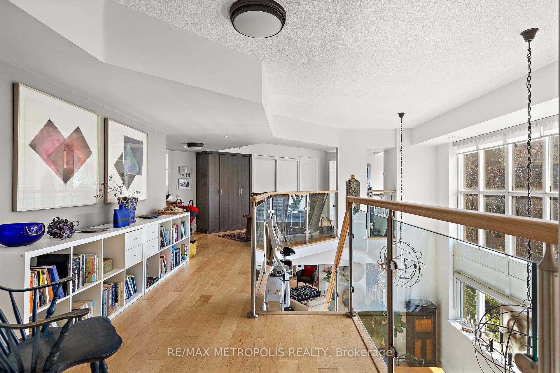 437 Roncesvalles Avenue 438, Toronto W01, ON M6R 3B9, Toronto W01, ON — photo 4 of 49