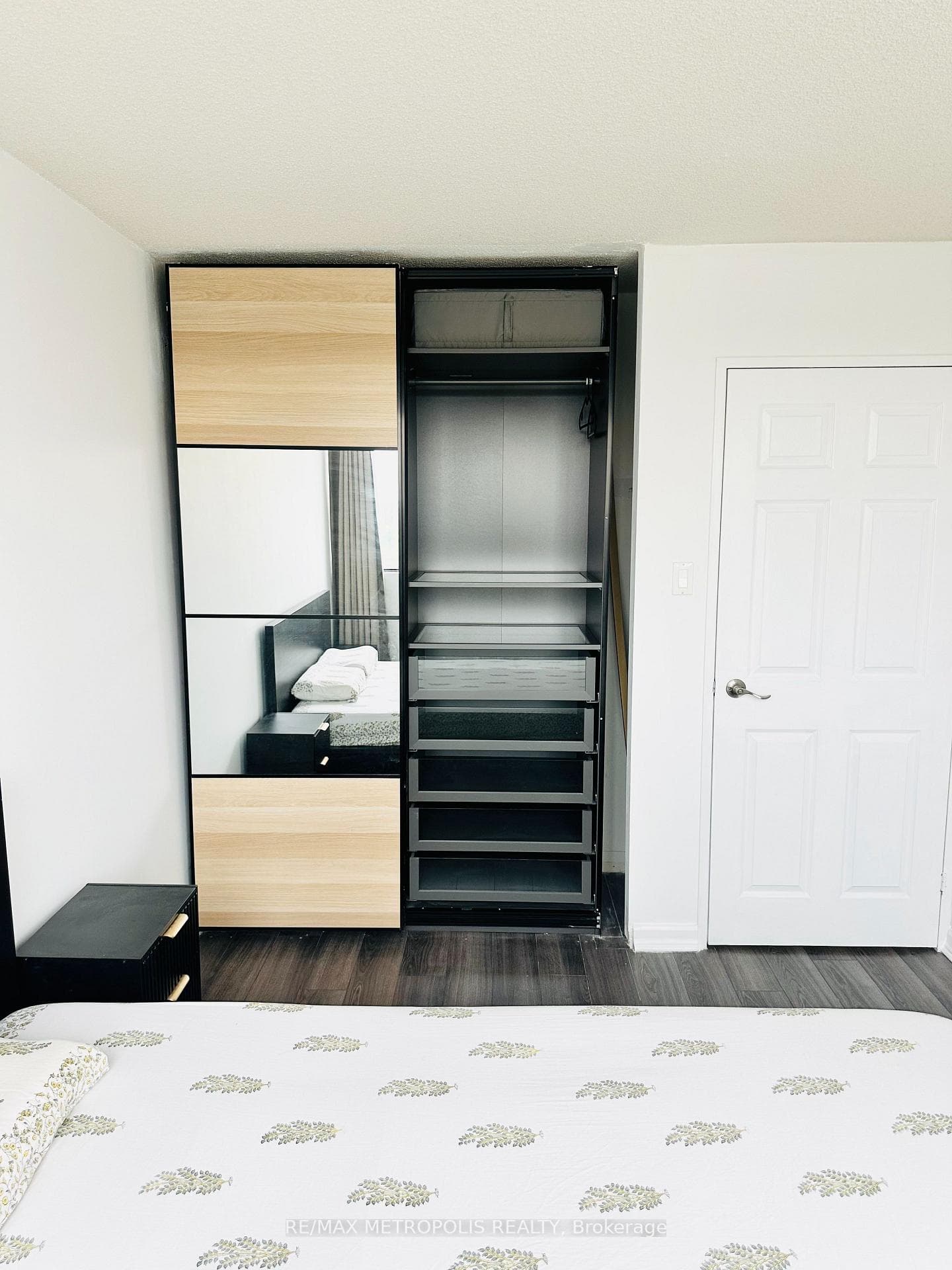 80 Antibes Drive 1207, Toronto, ON M2R 3N5, Toronto C07, ON — photo 15 of 50