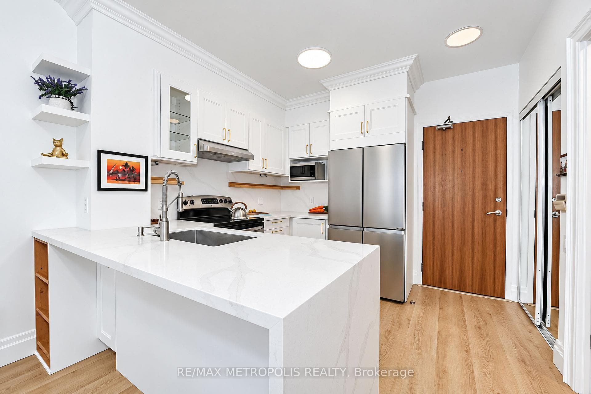 2191 Yonge Street 3709, Toronto, ON M4S 3H8, Toronto C10, ON — photo 11 of 36