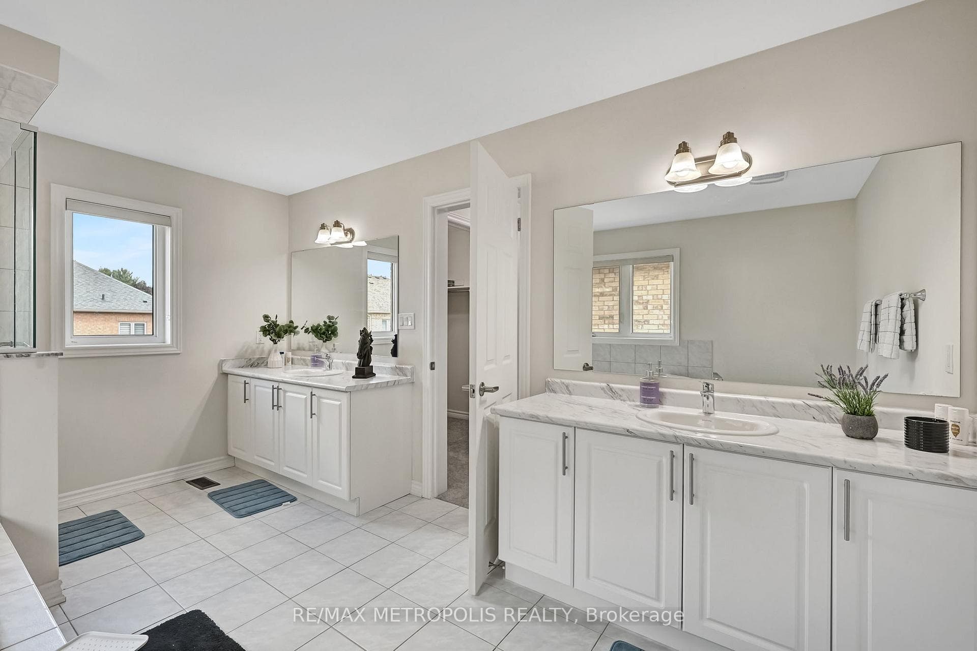 15 Douglas Kemp Crescent, Clarington, ON L1C 7E3, Clarington, ON — photo 39 of 50