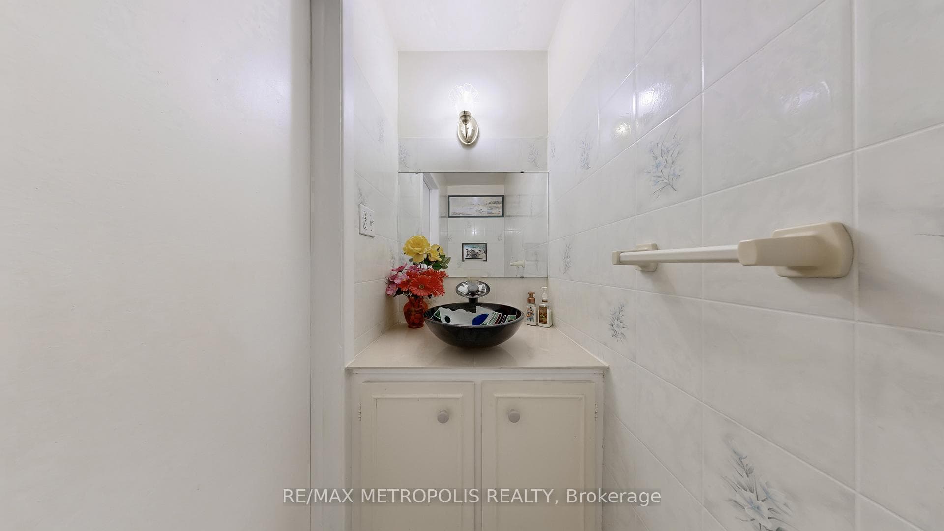 13 Candy Court Way 13, Toronto C07, ON M2R 2Y7, Toronto C07, ON — photo 19 of 48