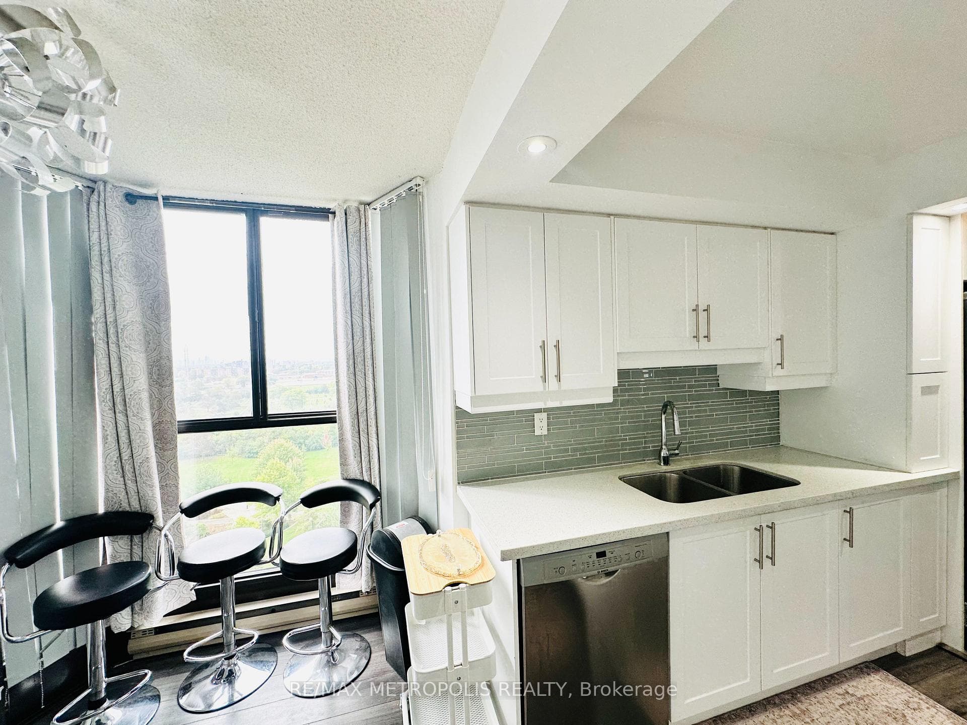 80 Antibes Drive 1207, Toronto, ON M2R 3N5, Toronto C07, ON — photo 41 of 50