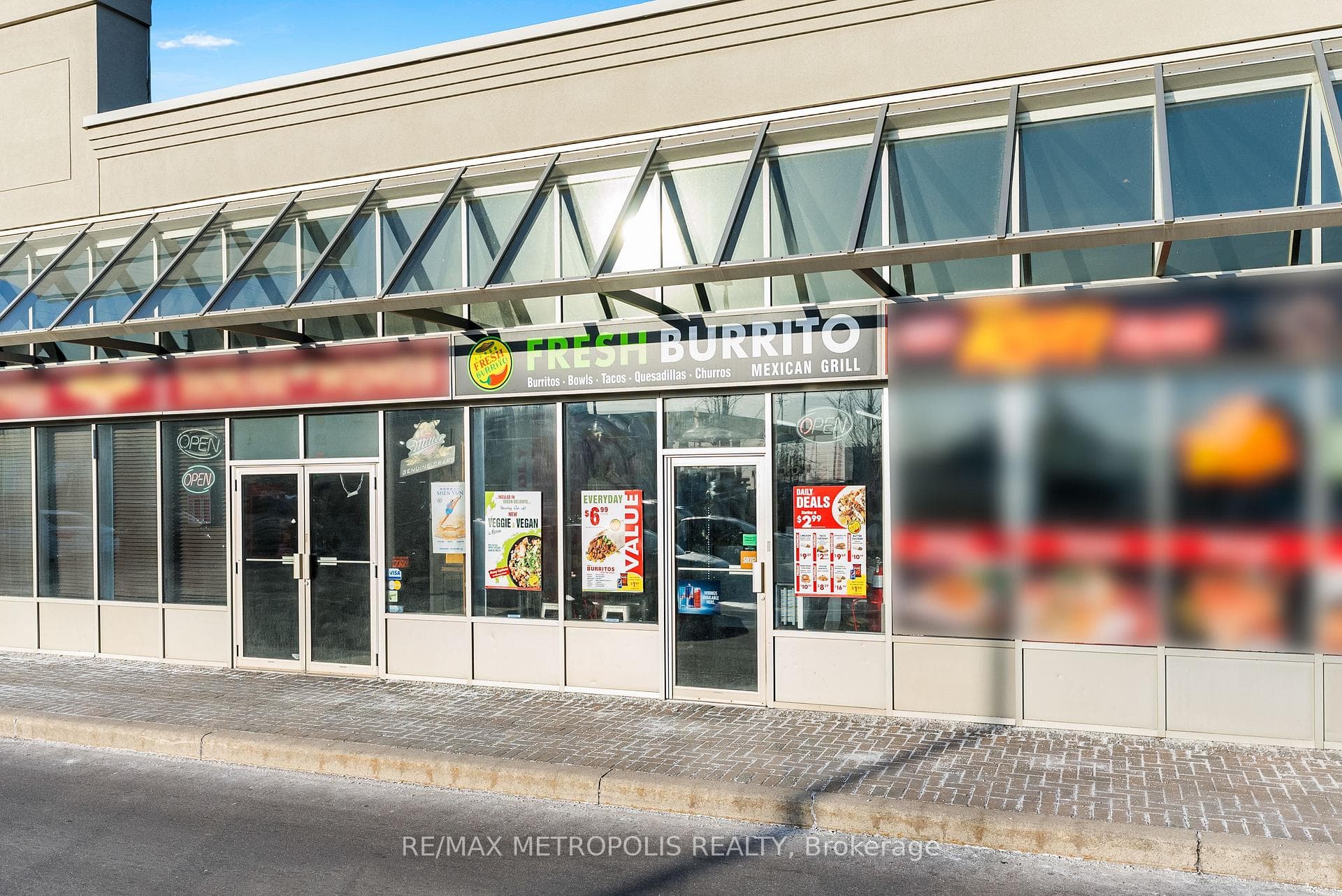 2501 Third Line D3, Oakville, ON L6M 5A9, Oakville, ON — photo 1 of 27