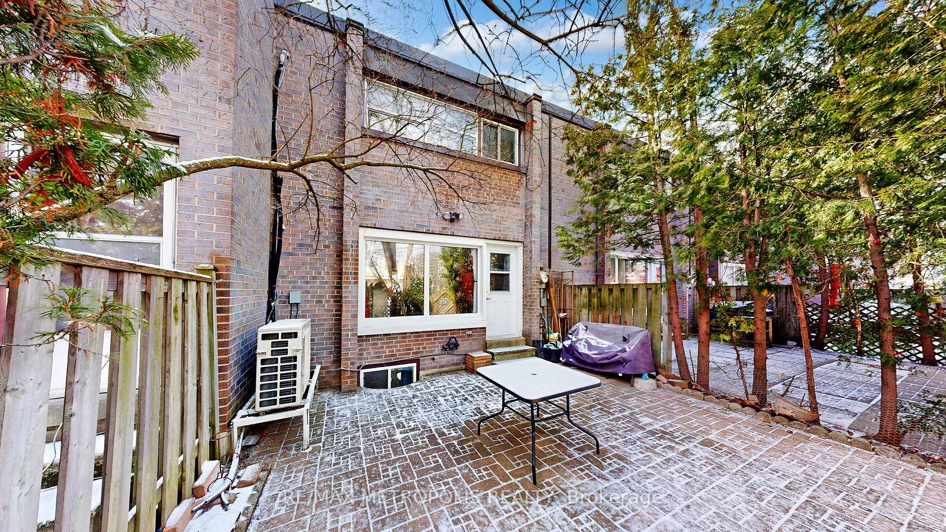 13 Candy Court Way 13, Toronto, ON M2R 2Y7, Toronto C07, ON — photo 46 of 48