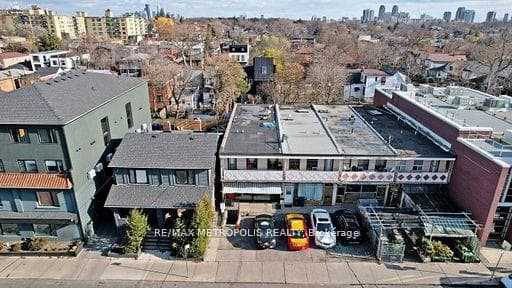 349 Oakwood Avenue A, Toronto C03, ON M6E 2W1, Toronto C03, ON — photo 2 of 8