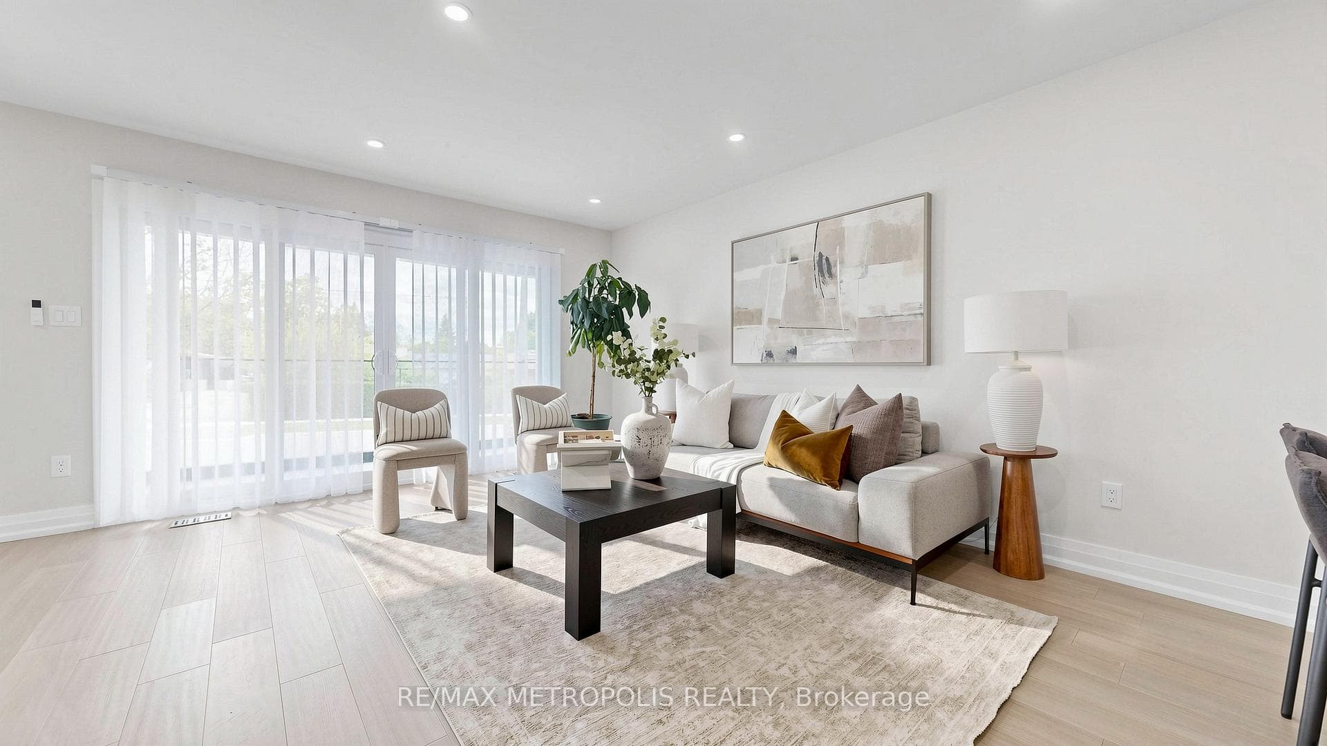 62 Davelayne Road, Toronto W05, ON M9M 2A7, Toronto W05, ON — photo 14 of 56