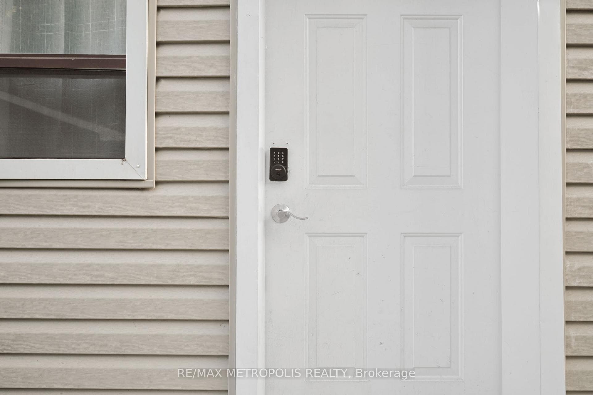 719 Knox Avenue, Hamilton, ON L8H 6K7, Hamilton, ON — photo 8 of 29
