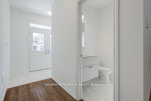 1481 Buttercup Court, Milton, ON L9E 1G5, Milton, ON — photo 17 of 40