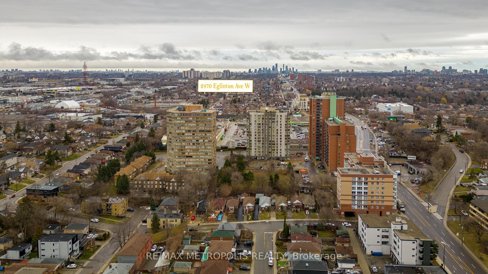 2470 Eglinton Avenue W 1604, Toronto W04, ON M6M 5E7, Toronto W04, ON — photo 21 of 26