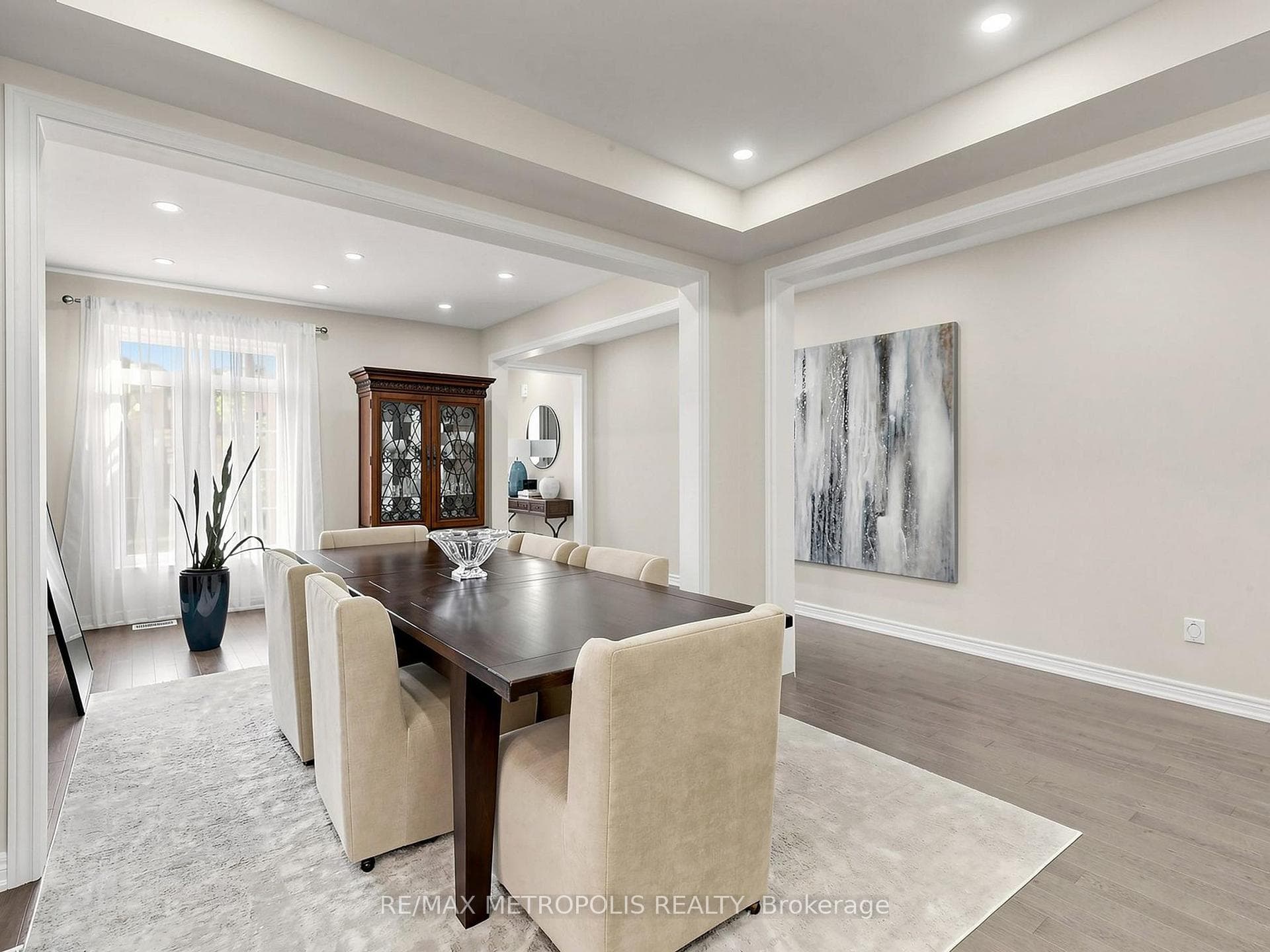 17 Neilly Terrace N, Bradford West Gwillimbury, ON L3Z 4L1, Bradford West Gwillimbury, ON — photo 6 of 51