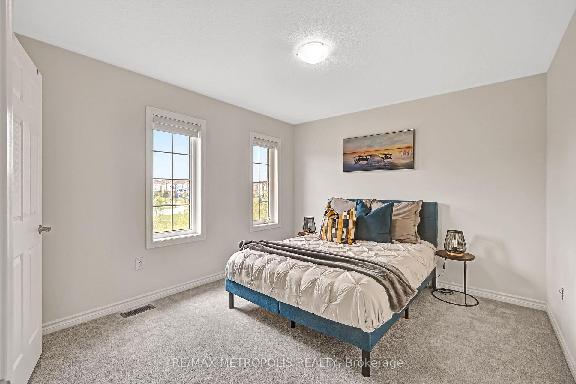15 Douglas Kemp Crescent, Clarington, ON L1C 7E3, Clarington, ON — photo 24 of 50