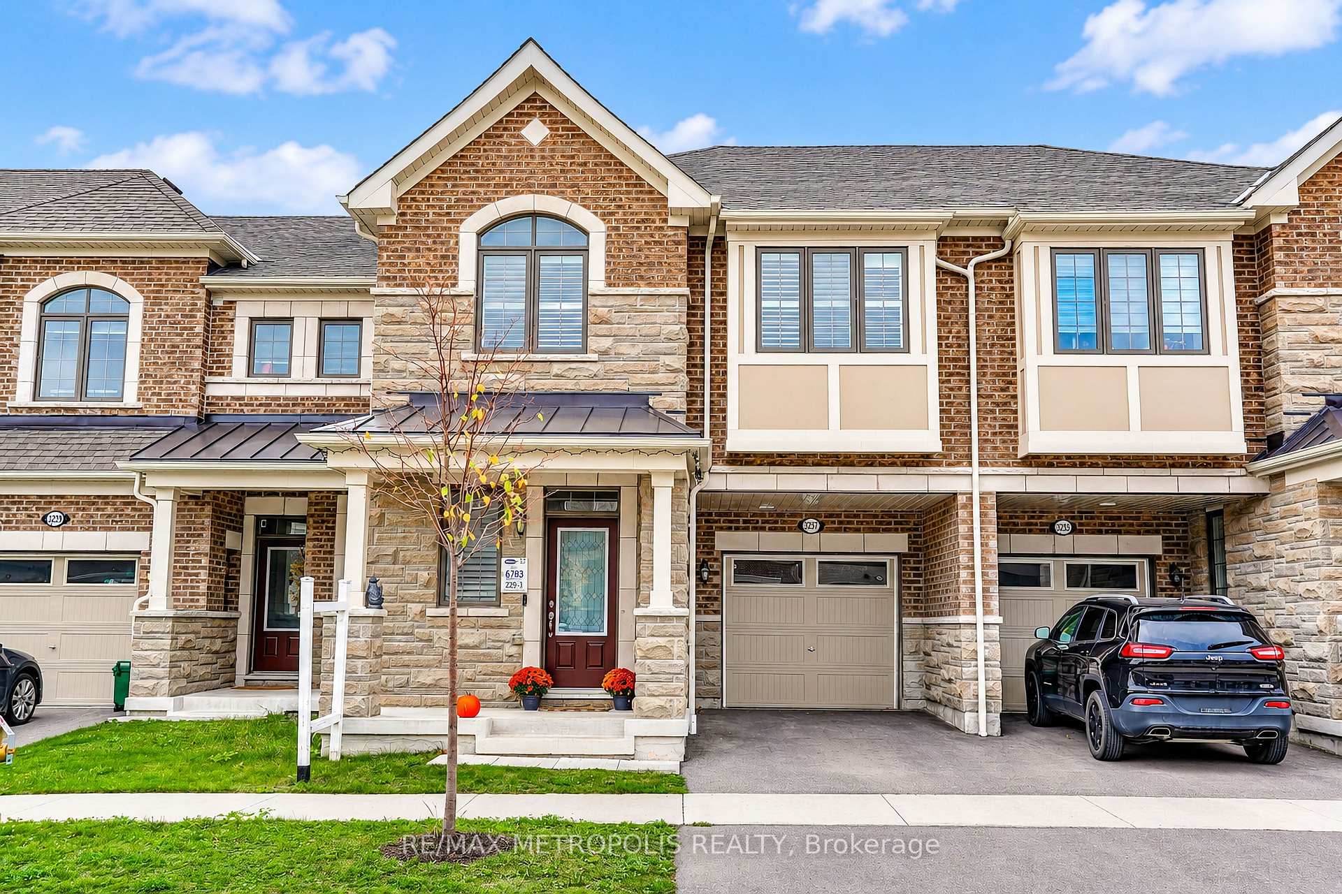 3237 Turnstone Boulevard, Pickering, ON L1X 0N3, Pickering, ON — photo 4 of 45