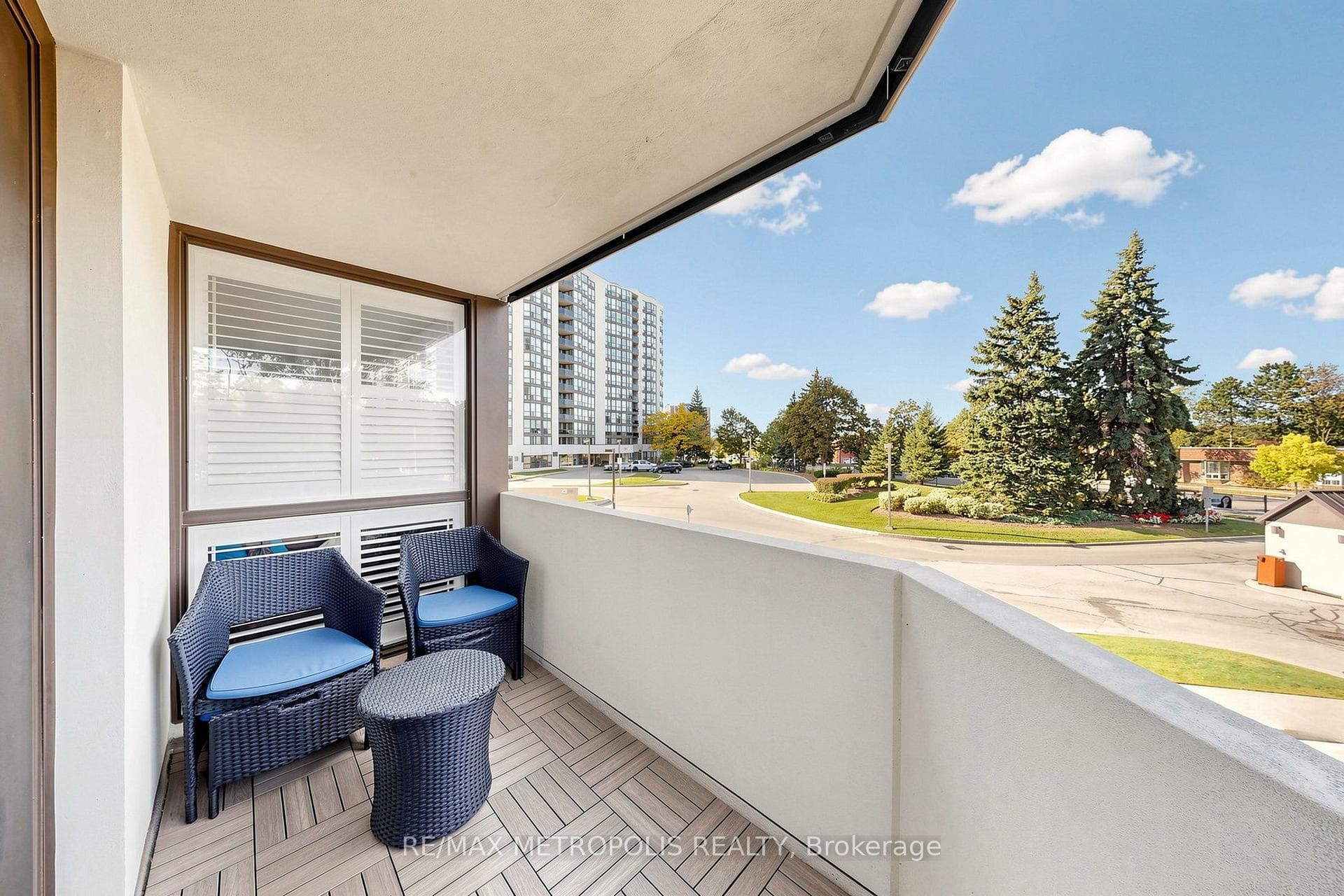 1111 Bough Beeches Boulevard 207, Mississauga, ON L4W 4N1, Mississauga, ON — photo 39 of 49